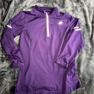 Violet athletic half zip size L